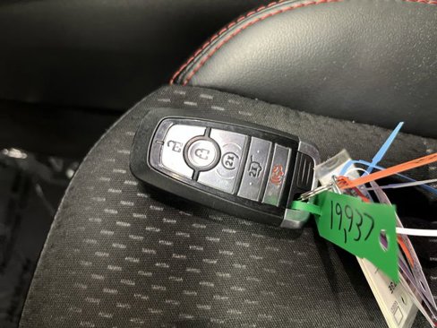 Used 2025 Ford Escape ST-Line Select image 26