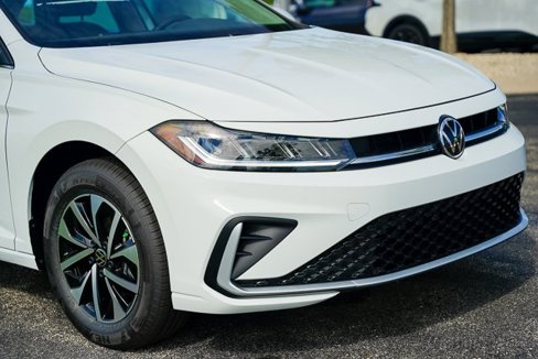 New 2025 Volkswagen Jetta S image 36