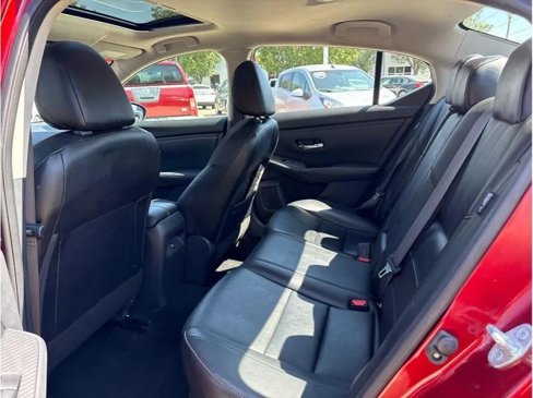 Used 2020 Nissan Sentra SR w/ Premium Package image 11