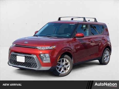 Used 2020 Kia Soul S image 1