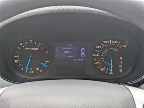 Used 2013 Ford Edge SE image 11