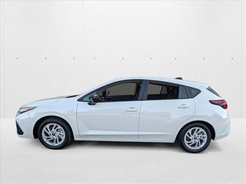 Used 2025 Subaru Impreza 2.0i image 5