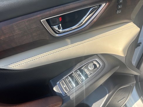 Certified 2020 Subaru Ascent Touring w/ Popular Package #3 image 11