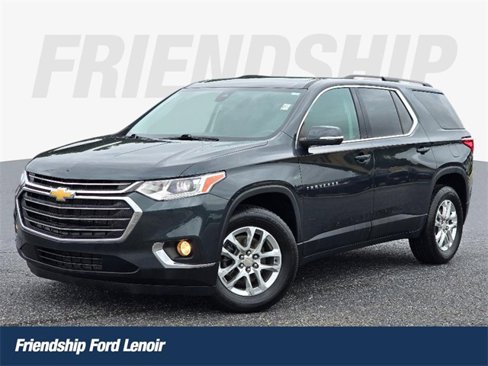Used 2021 Chevrolet Traverse LT image 1