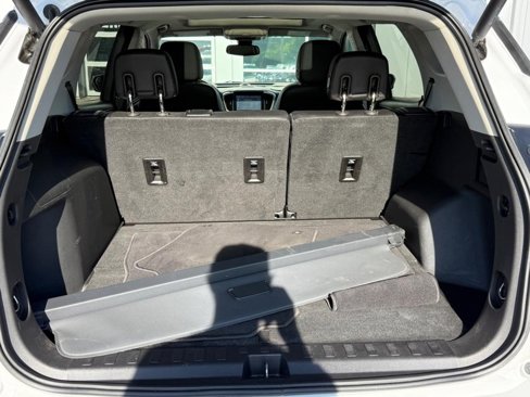 Used 2019 GMC Terrain Denali w/ Advanced Safety Package image 5