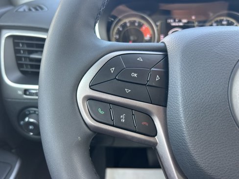 Used 2021 Jeep Cherokee Latitude Lux image 26
