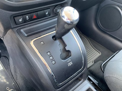Used 2013 Jeep Patriot Latitude image 32