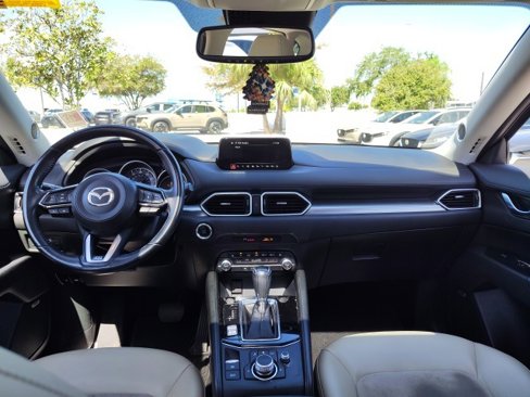 Used 2019 MAZDA CX-5 Touring image 13