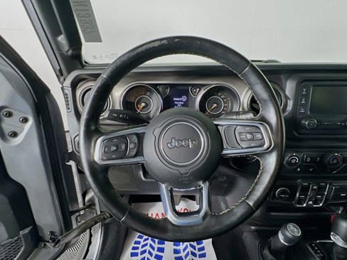 Used 2020 Jeep Gladiator Sport w/ Quick Order Package 24S image 9