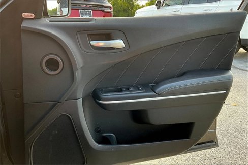 Used 2023 Dodge Charger SXT image 28