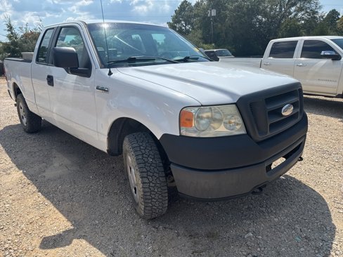 Used 2006 Ford F150 XLT image 2