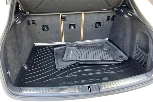 Certified 2021 Porsche Macan S image 20