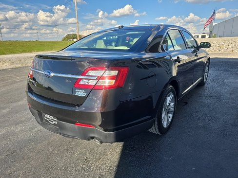 Used 2013 Ford Taurus SEL image 8