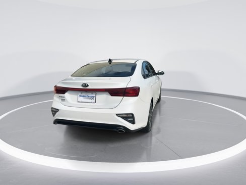 Used 2021 Kia Forte LXS image 8