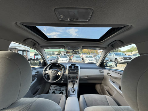 Used 2012 Toyota Corolla LE image 30