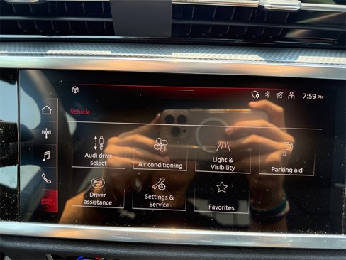 New 2025 Audi Q3 2.0T Premium image 15