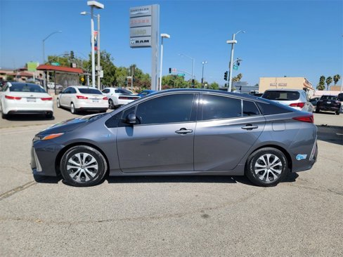 Used 2020 Toyota Prius Prime LE image 9