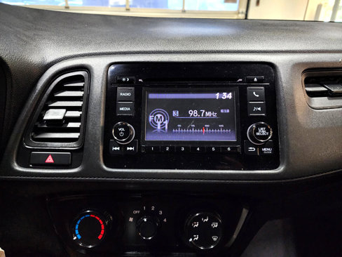 Used 2019 Honda HR-V LX image 30