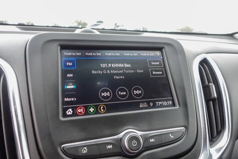 Used 2021 Chevrolet Equinox LT image 18