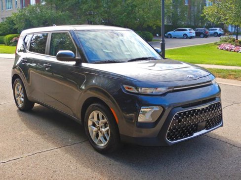 Used 2021 Kia Soul S image 3