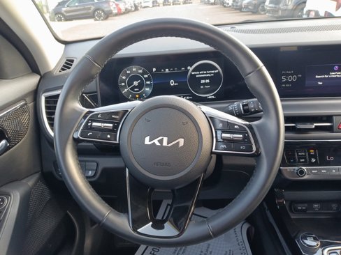 Used 2024 Kia Seltos S image 11