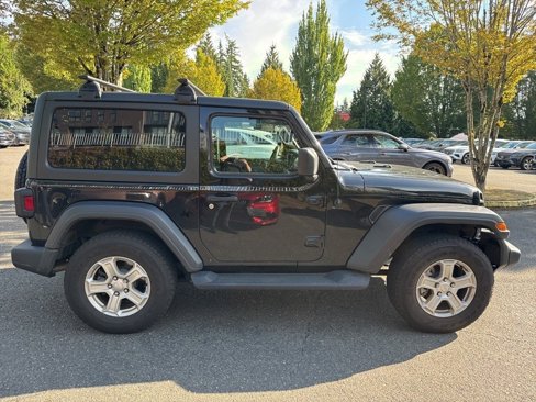 Used 2019 Jeep Wrangler Sport image 4