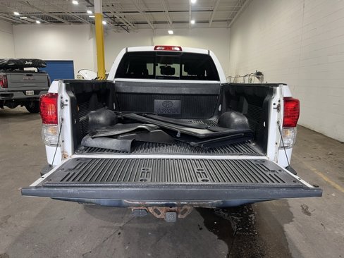 Used 2010 Toyota Tundra 4x4 Double Cab image 25