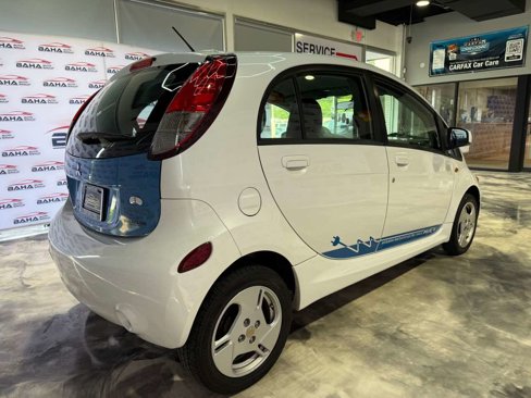 Used 2012 Mitsubishi i ES image 6