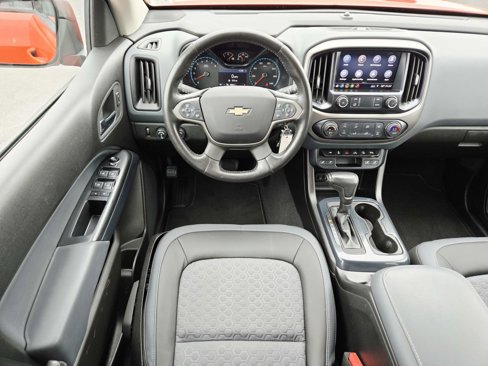 Used 2019 Chevrolet Colorado Z71 image 11