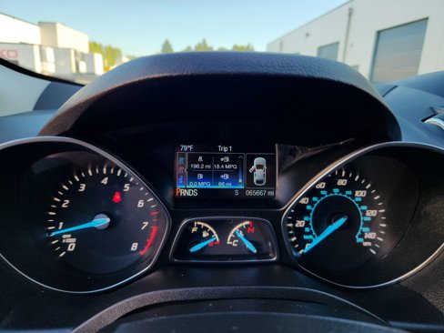 Used 2015 Ford Escape SE w/ Equipment Group 201A image 10
