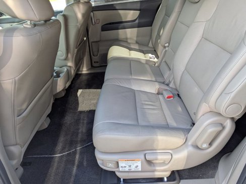Used 2012 Honda Odyssey EX-L image 17