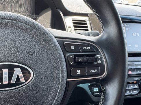 Used 2019 Kia Niro EX Premium w/ Sunroof Package image 24