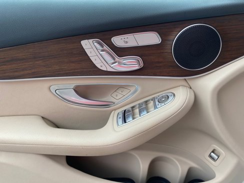 Certified 2022 Mercedes-Benz GLC 300 4MATIC image 10