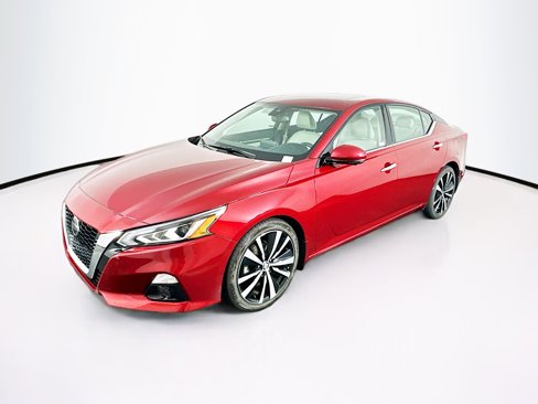 Used 2019 Nissan Altima 2.5 Platinum image 3