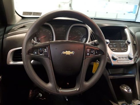 Used 2017 Chevrolet Equinox LS image 15
