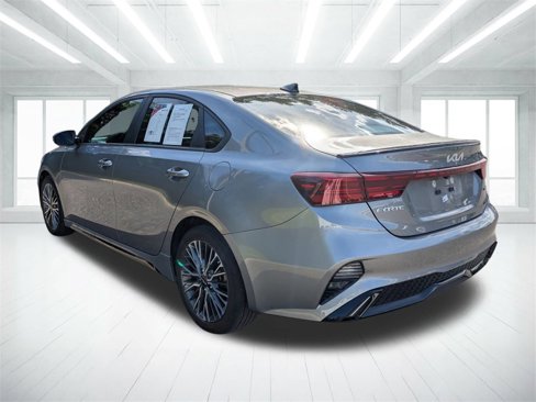 Used 2023 Kia Forte GT-Line image 5