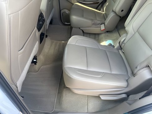 Used 2018 GMC Yukon SLT w/ Premium Edition image 22