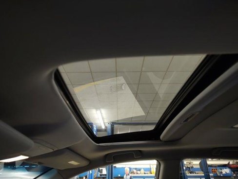Used 2011 Honda CR-V EX-L image 5