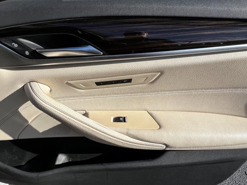 Used 2017 BMW 530i image 43
