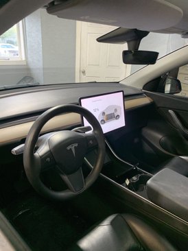 Used 2021 Tesla Model Y Long Range image 10