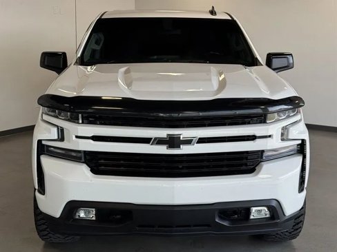Used 2021 Chevrolet Silverado 1500 RST image 2