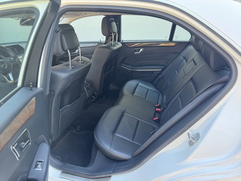 Used 2014 Mercedes-Benz E 350 Sedan image 18