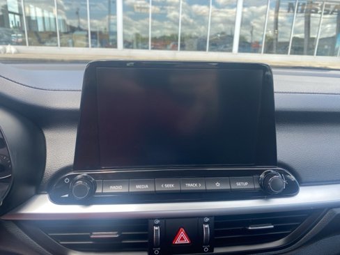 Used 2024 Kia Forte LXS image 22