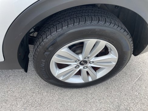 Used 2019 Kia Sportage LX image 15