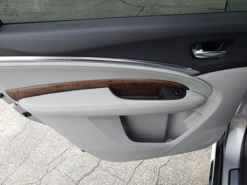 Used 2020 Acura MDX SH-AWD w/ Technology Package image 13