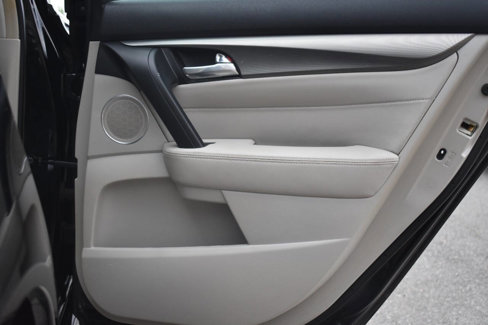 Used 2012 Acura TL w/ Technology Package image 59