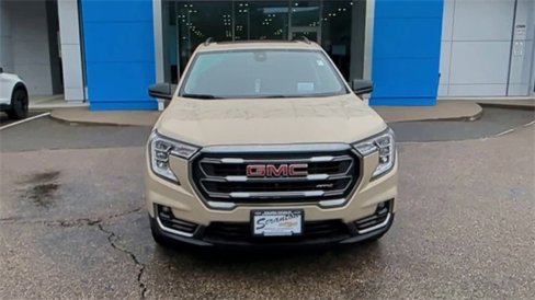 Certified 2022 GMC Terrain AT4 w/ Infotainment Package II image 3