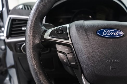 Used 2024 Ford Edge SEL image 11