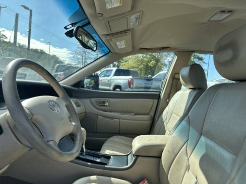 Used 2003 Toyota Avalon XL image 11
