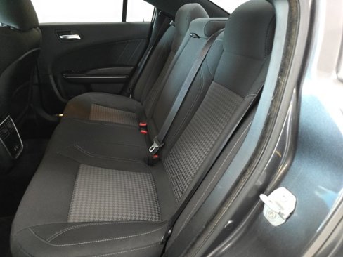 Used 2018 Dodge Charger GT image 10
